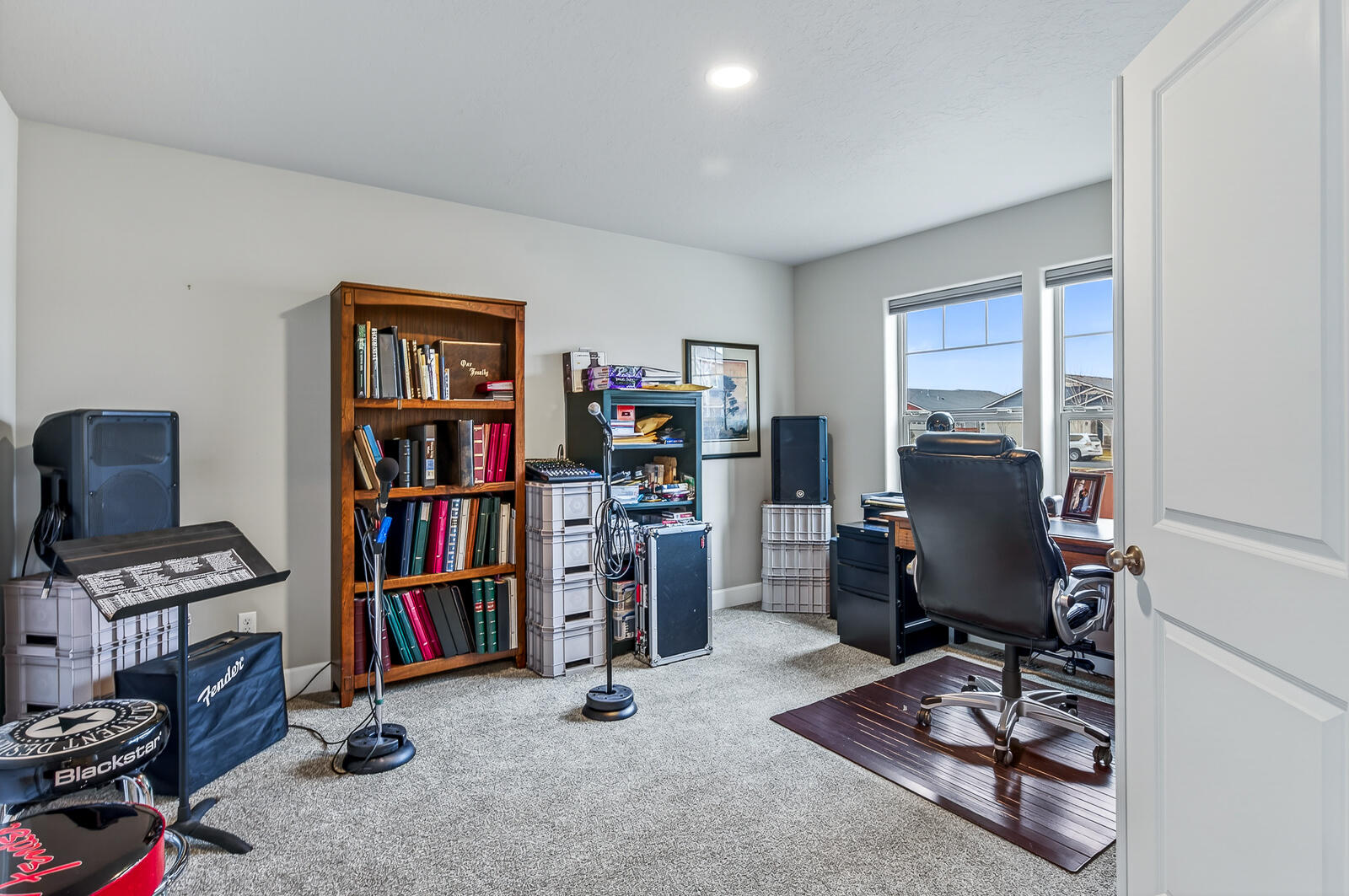 27 Elm - Residential