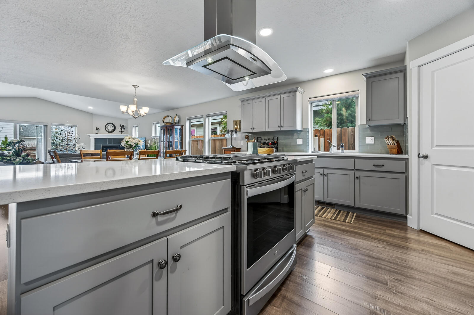 27 Elm - Residential