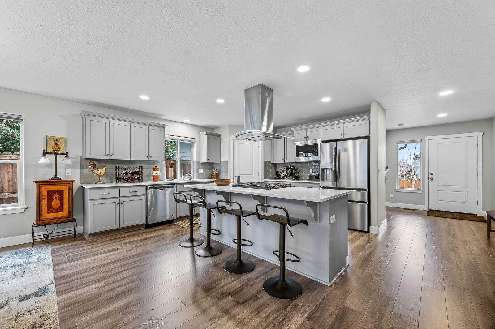 27 Elm - Residential