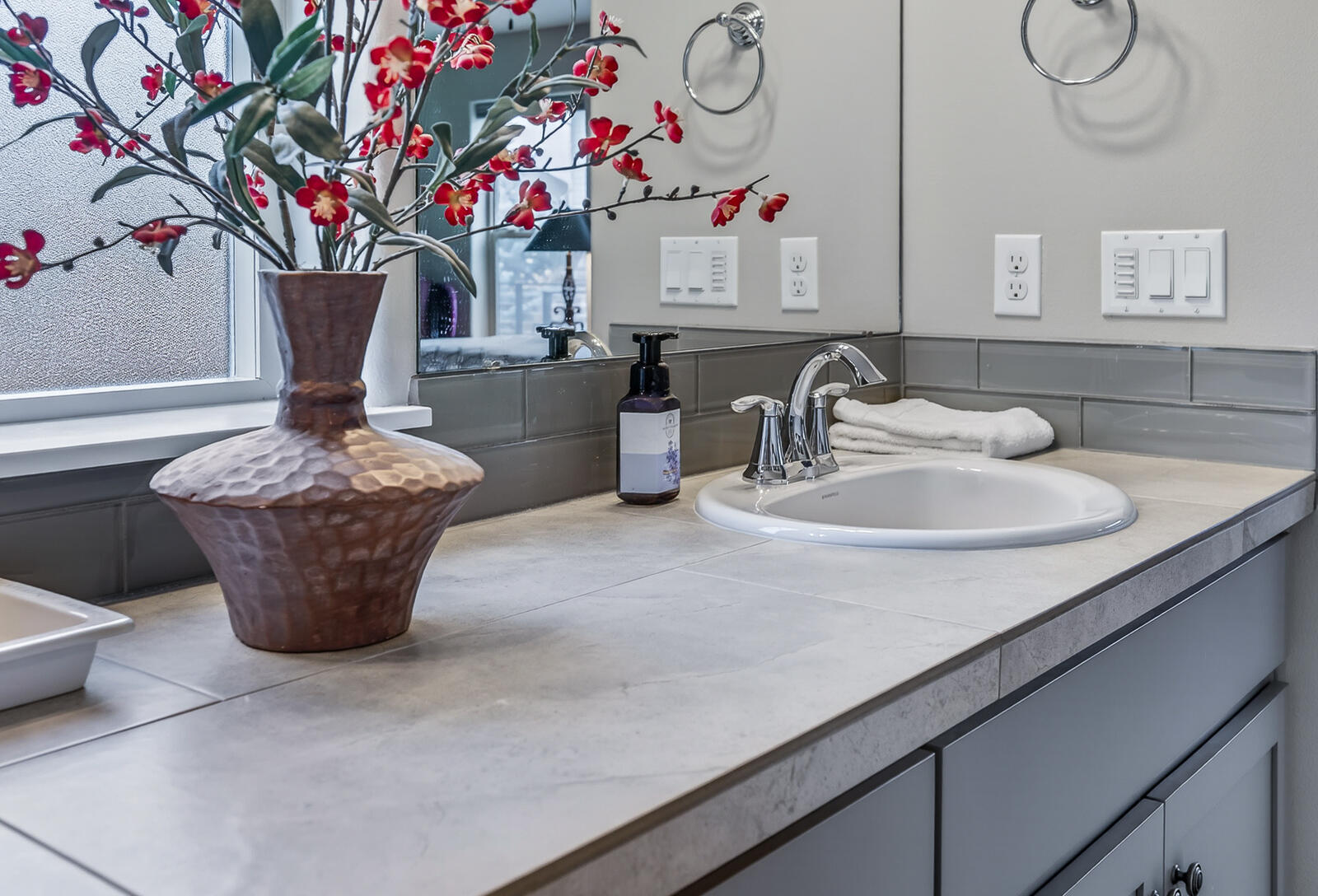 27 Elm - Residential