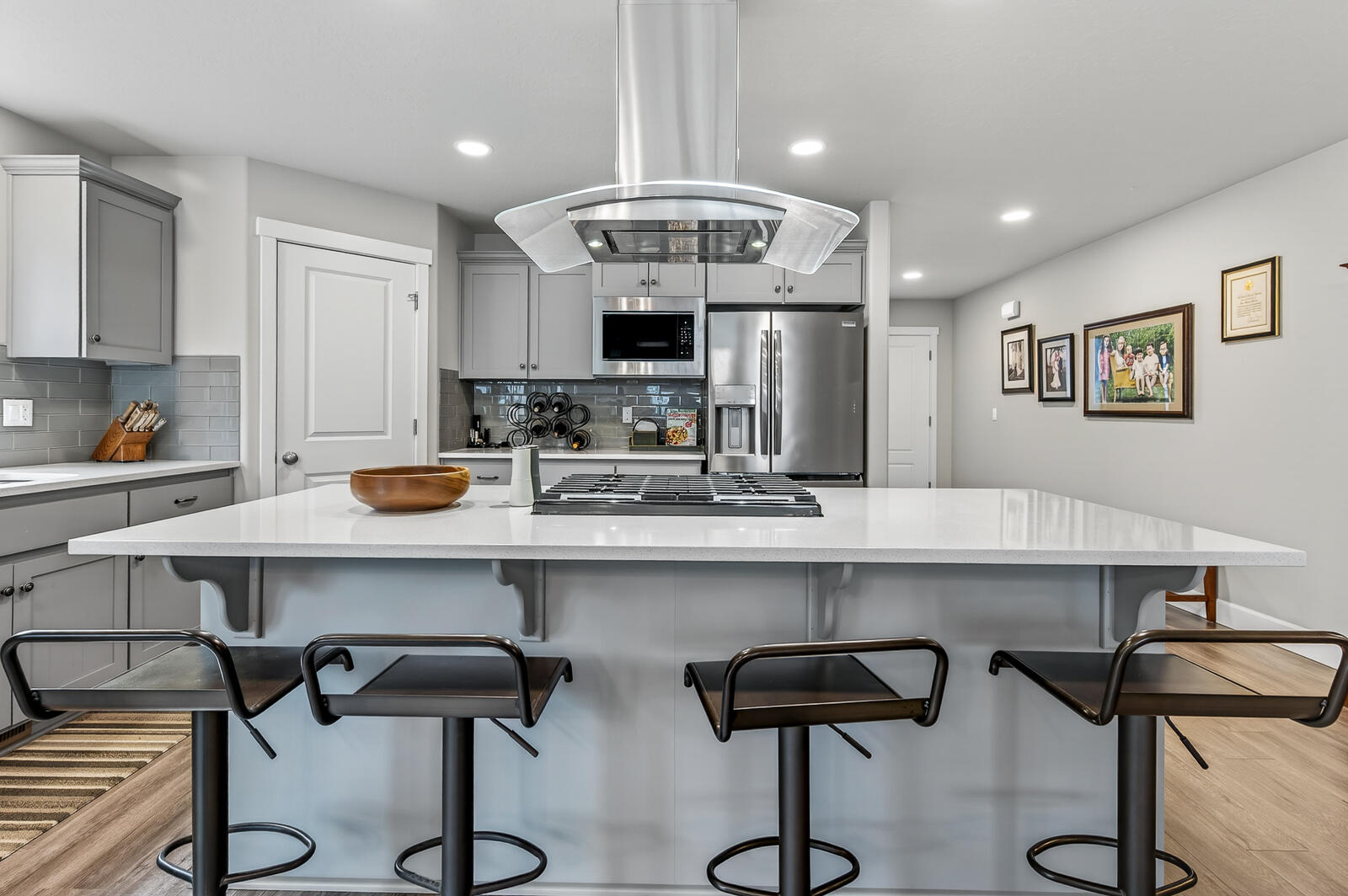 27 Elm - Residential