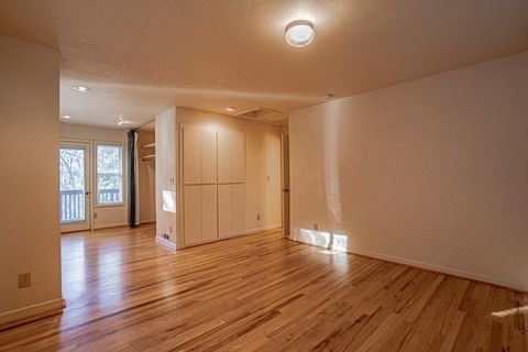 Tiny photo for 645 Glenwood Drive, Ashland, OR 97520 (MLS # 220213390)