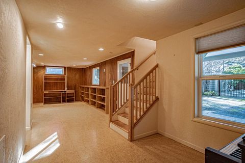 Tiny photo for 645 Glenwood Drive, Ashland, OR 97520 (MLS # 220213390)