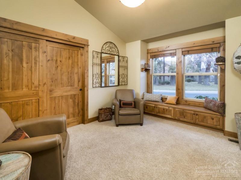 River Rim - Residential