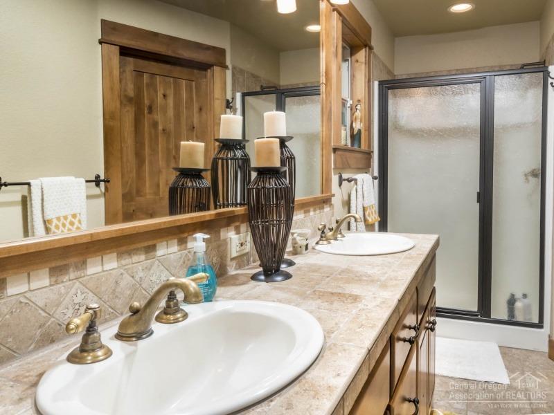 River Rim - Residential