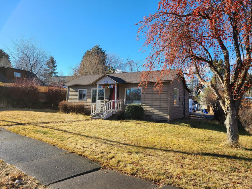 Located just blocks from downtown, iconic Drake Park, the Deschutes River/Bend Whitewater park and numerous restaurants, this RM zoned property has excellent development potential. The existing 670 sq ft home built in 1925 has been a rental for years and is ready for your personal touch/improvements. Buyer to do due diligence regarding building/development opportunities. Perfect location for those wanting to be in the heart of all Bend has to offer!