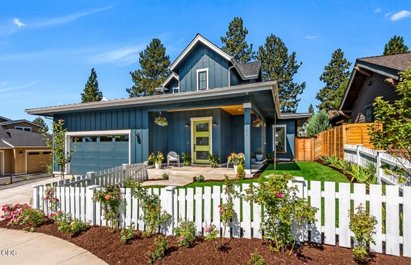 1931 NW FIELDS ST, BEND, OR 97703 - Image 21197d2e9bca7c754c67ce4dff2bb574/1453714719