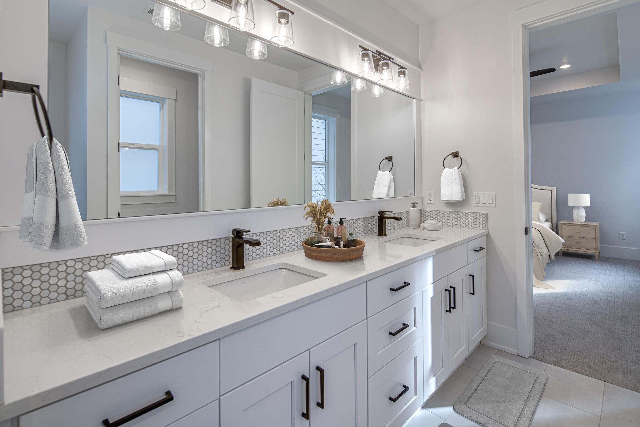 Skyline West - Residential