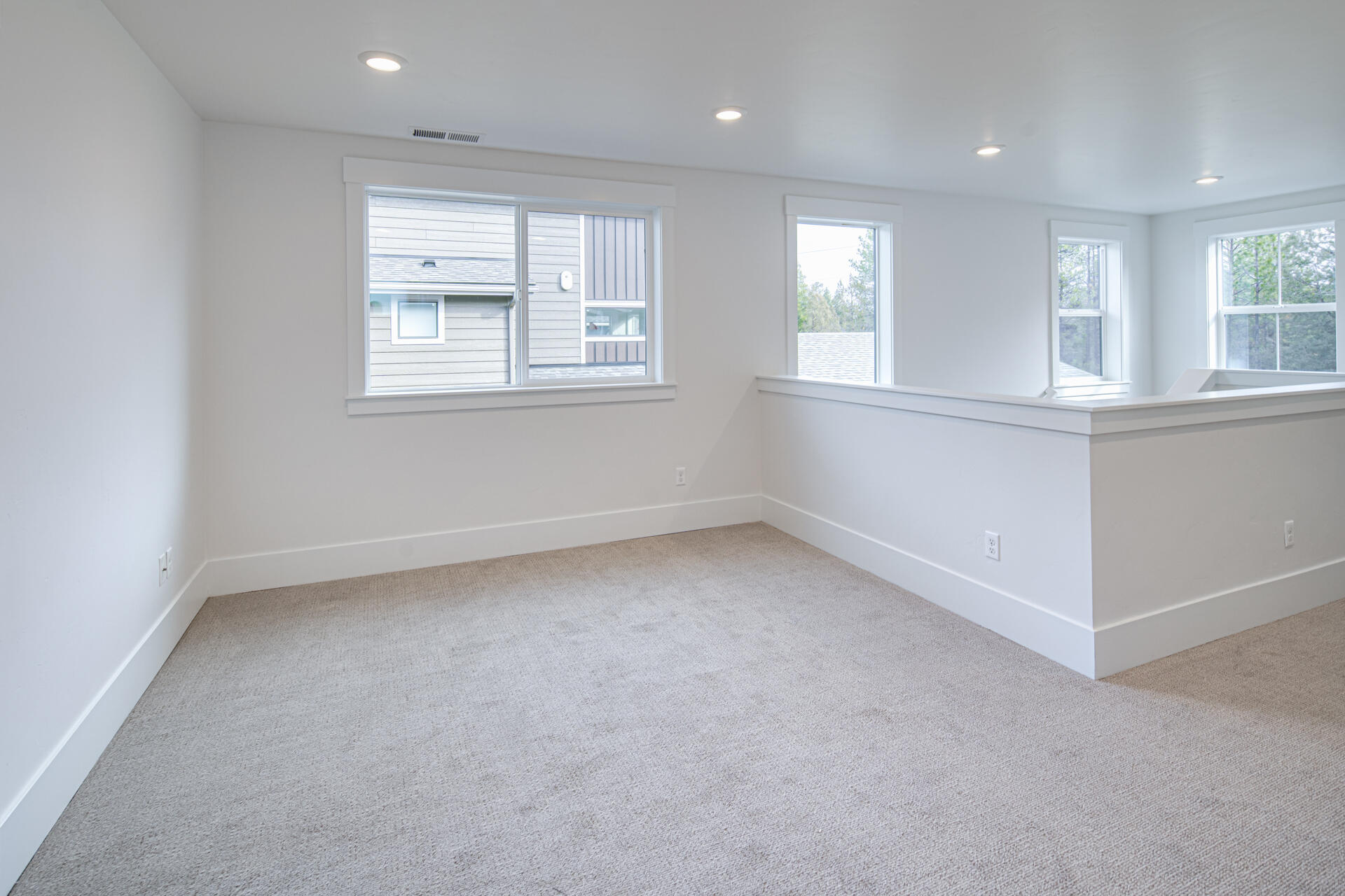 Skyline West - Residential