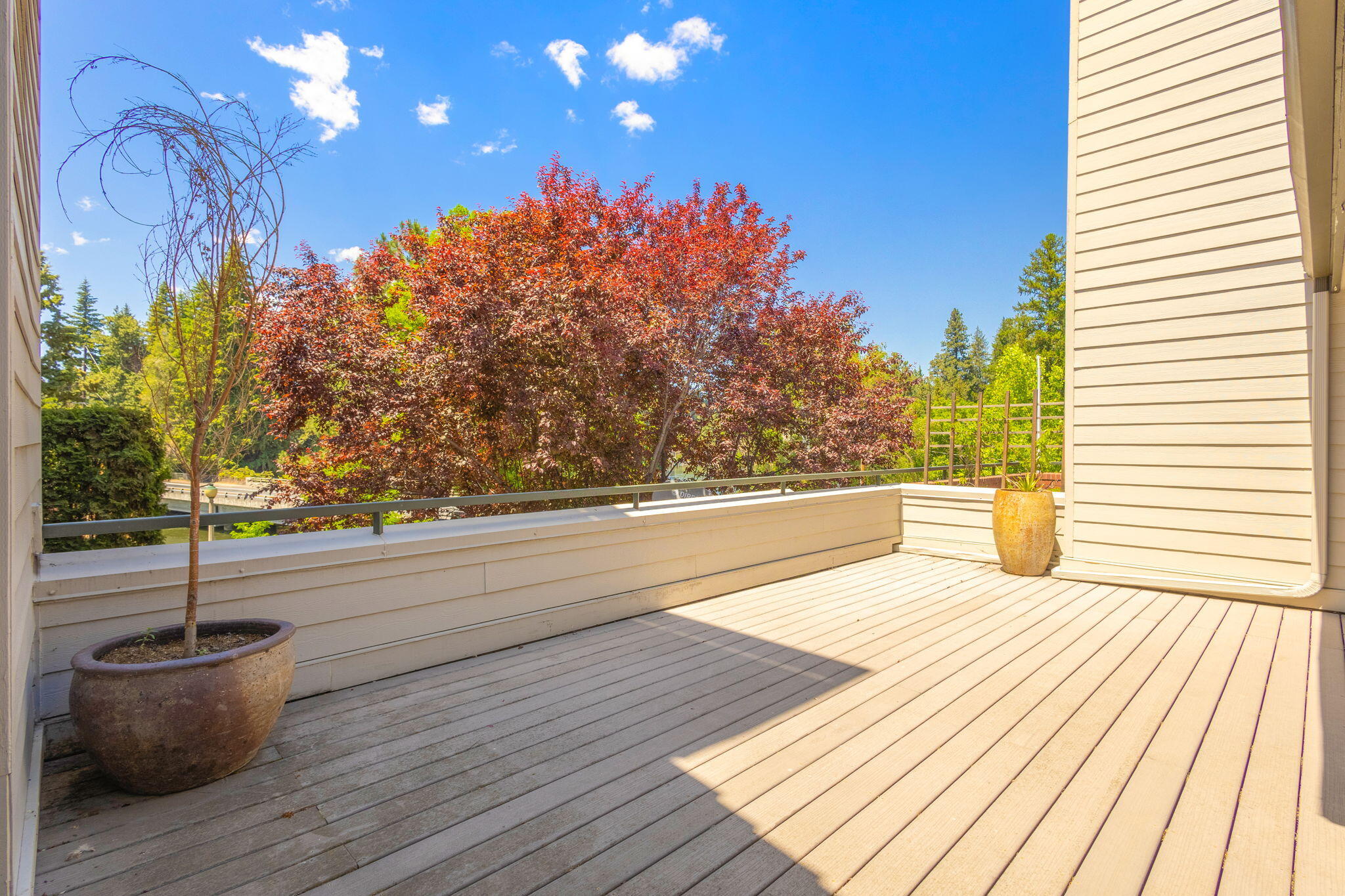 Bend, Oregon 97703, United States, 2 Bedrooms Bedrooms, ,2 BathroomsBathrooms,Residential,Active,149913