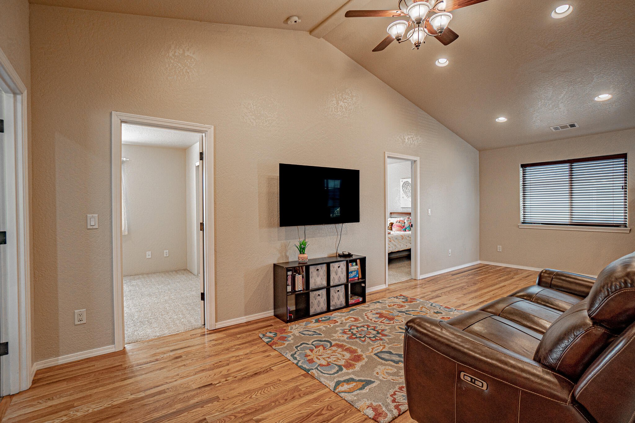 Snowy Butte Meadows - Residential