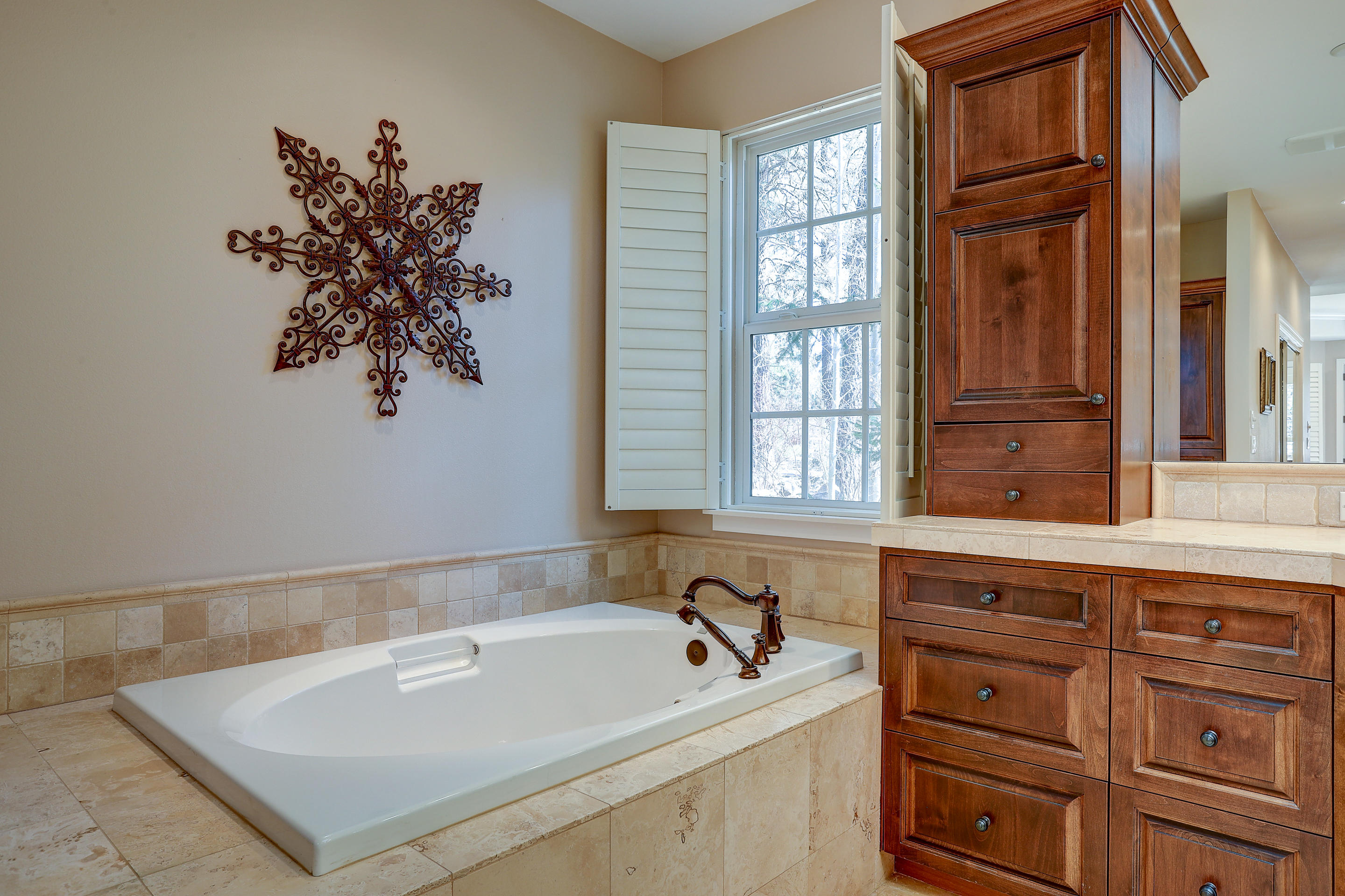 7th Mtn Golf Village - Residential