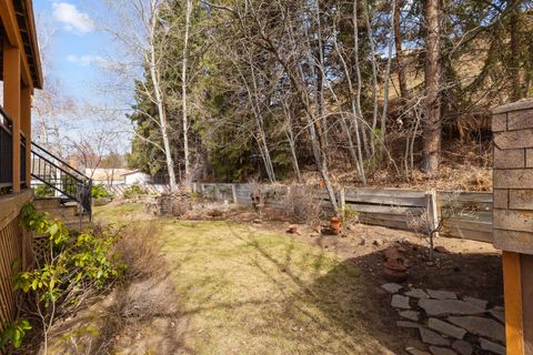 Tiny photo for 1531 Kimberly Drive, Klamath Falls, OR 97603 (MLS # 220216883)