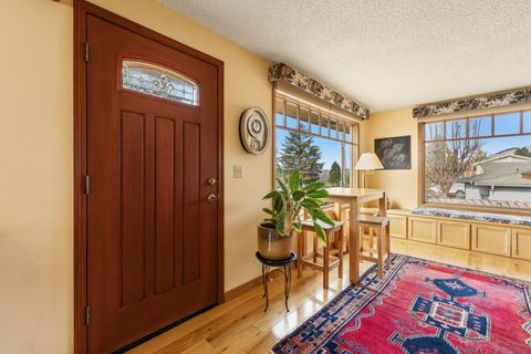 Tiny photo for 1531 Kimberly Drive, Klamath Falls, OR 97603 (MLS # 220216883)