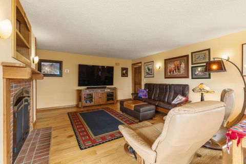 Tiny photo for 1531 Kimberly Drive, Klamath Falls, OR 97603 (MLS # 220216883)