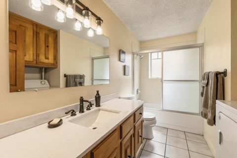 Tiny photo for 1531 Kimberly Drive, Klamath Falls, OR 97603 (MLS # 220216883)