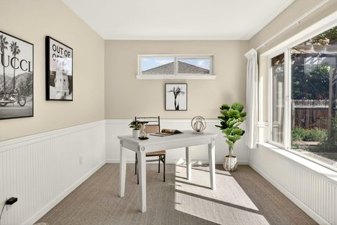 Tiny photo for 963 Colinwood Lane, Medford, OR 97501 (MLS # 220219689)