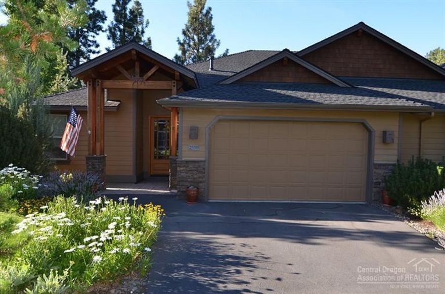 Turn your Awbrey Butte dreams into REALITY with this unique SINGLE STORY, secluded Townhome in Copperstone at Awbrey Glen! Featuring: a vast entry way, open & bright great room, spacious kitchen w/NEW granite countertops & an extensive eating bar area, separate formal dining area, Master Bath w/soaking tub, separate shower & his/her sinks, private access from Master Bdrm onto fully secluded back balcony, attached 2 car garage w/separate storage room AND walking paths to Quail Park & Awbrey Glen!