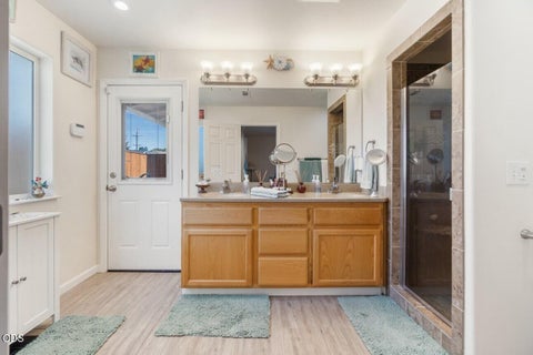 Tiny photo for 5101 Briana Drive, Klamath Falls, OR 97603 (MLS # 220226799)