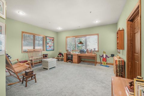 Tiny photo for 309 Granite Street, Ashland, OR 97520 (MLS # 220214060)