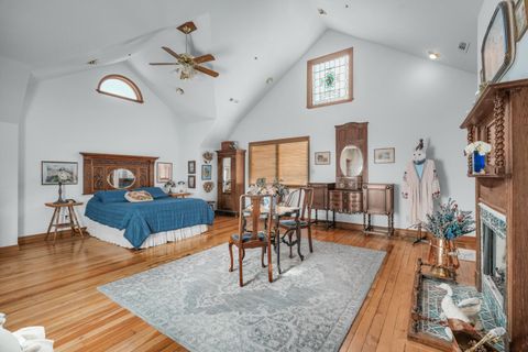 Tiny photo for 309 Granite Street, Ashland, OR 97520 (MLS # 220214060)