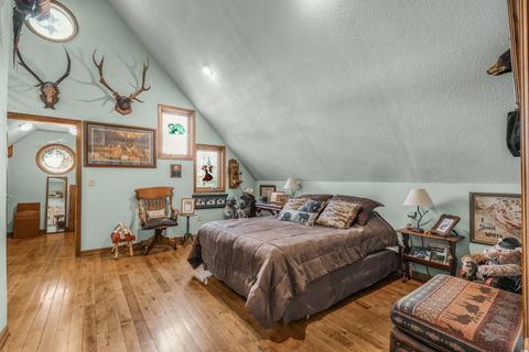 Tiny photo for 309 Granite Street, Ashland, OR 97520 (MLS # 220214060)