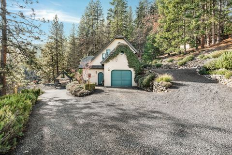 Tiny photo for 309 Granite Street, Ashland, OR 97520 (MLS # 220214060)