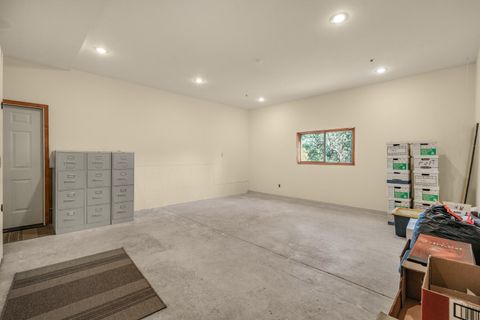 Tiny photo for 309 Granite Street, Ashland, OR 97520 (MLS # 220214060)