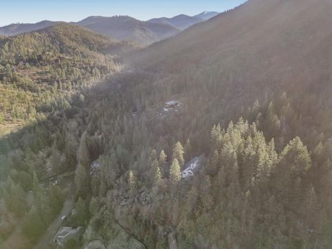 Tiny photo for 309 Granite Street, Ashland, OR 97520 (MLS # 220214060)