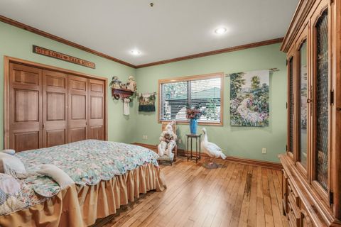 Tiny photo for 309 Granite Street, Ashland, OR 97520 (MLS # 220214060)