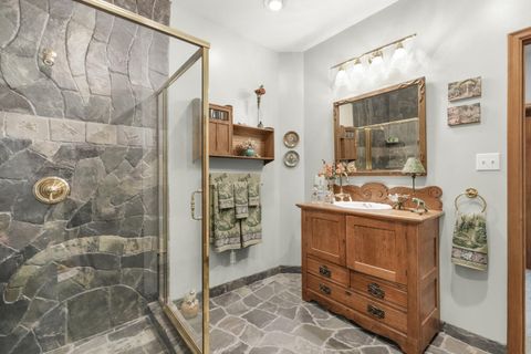 Tiny photo for 309 Granite Street, Ashland, OR 97520 (MLS # 220214060)