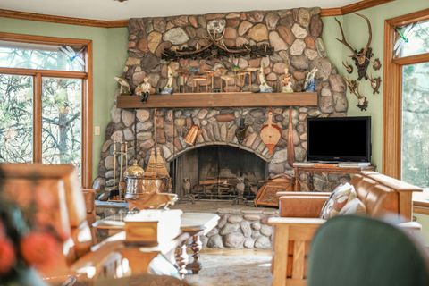 Tiny photo for 309 Granite Street, Ashland, OR 97520 (MLS # 220214060)