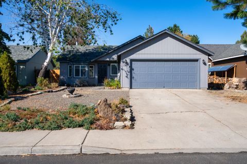 3145 SW Metolius Avenue Redmond OR 97756