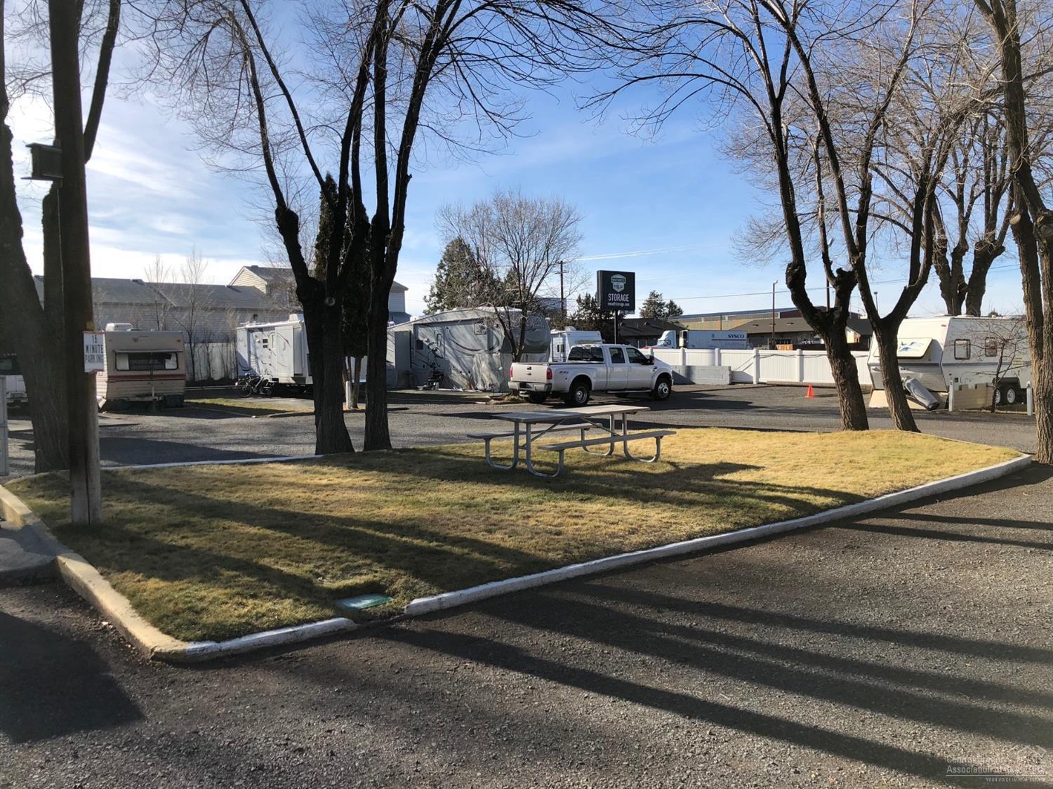 CLAB - Commercial Sale