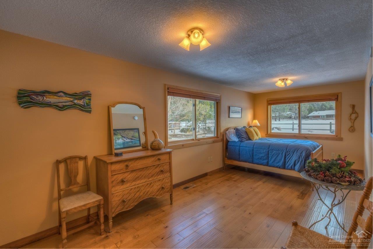 Metolius Meadows - Residential