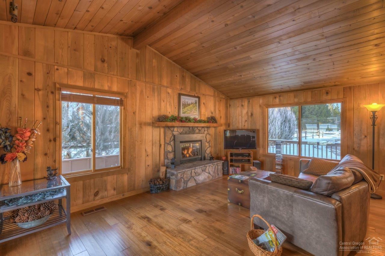 Metolius Meadows - Residential