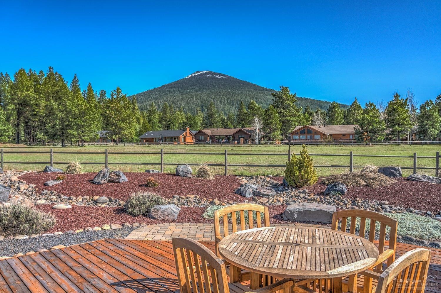 Metolius Meadows - Residential