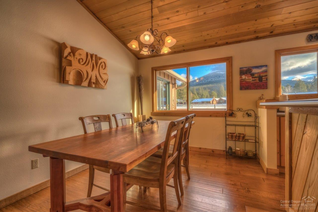 Metolius Meadows - Residential