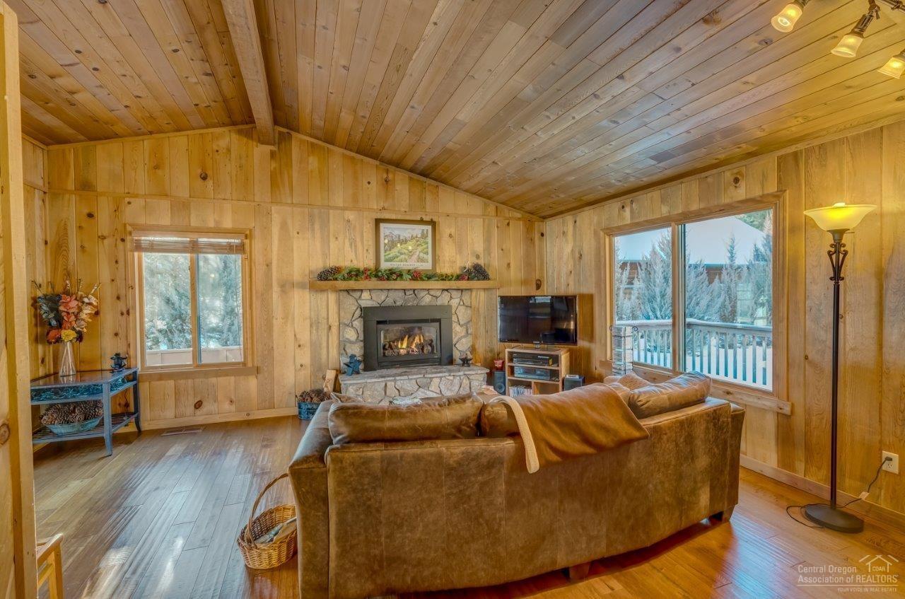 Metolius Meadows - Residential