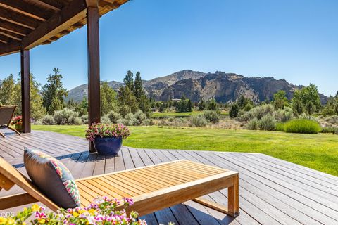 Tiny photo for 10436 NE Sage Lane, Terrebonne, OR 97760 (MLS # 220223040)