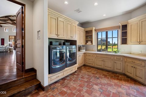 Tiny photo for 10436 NE Sage Lane, Terrebonne, OR 97760 (MLS # 220223040)