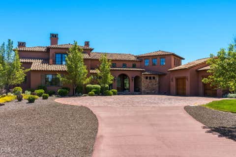 Tiny photo for 10436 NE Sage Lane, Terrebonne, OR 97760 (MLS # 220223040)