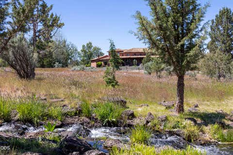 Tiny photo for 10436 NE Sage Lane, Terrebonne, OR 97760 (MLS # 220223040)
