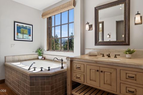 Tiny photo for 10436 NE Sage Lane, Terrebonne, OR 97760 (MLS # 220223040)
