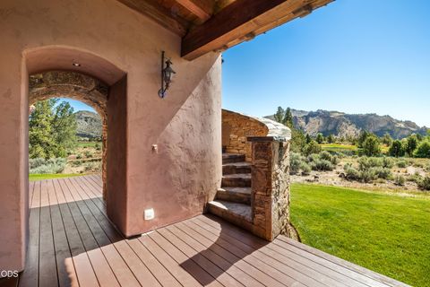 Tiny photo for 10436 NE Sage Lane, Terrebonne, OR 97760 (MLS # 220223040)