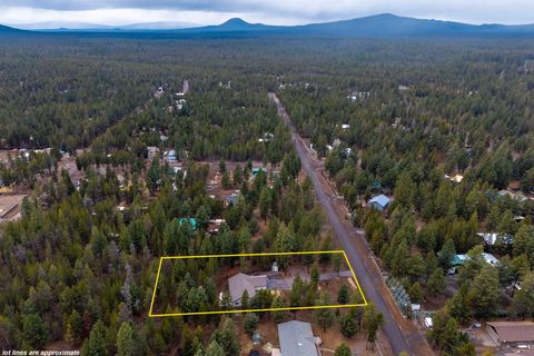 Tiny photo for 15773 Lava Drive, La Pine, OR 97739 (MLS # 220215197)