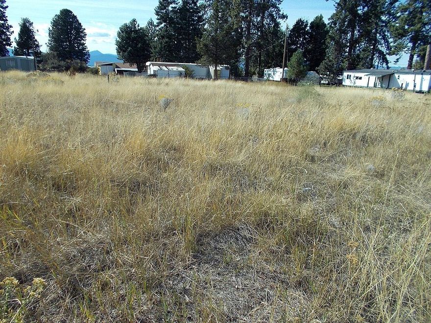 These 2 lots are being sold together. Part of Oregon Shores 1 with HOA fees for use of Oregon Shores Beach Club and private marina. Lots are only a few streets away from Agency Lake. Water and electricity to the lots. Land is cleared and ready to build your recreation get away or full time home.