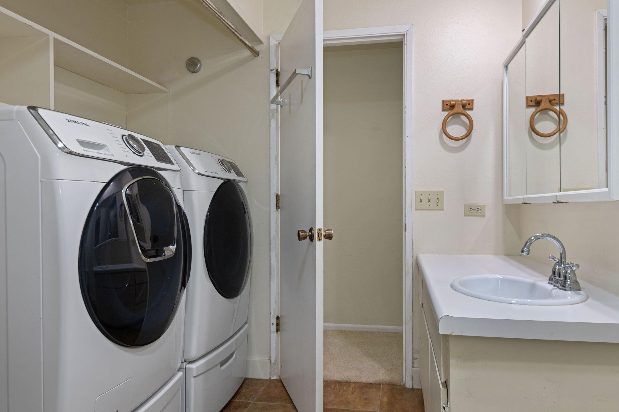 Nottingham Square - Residential