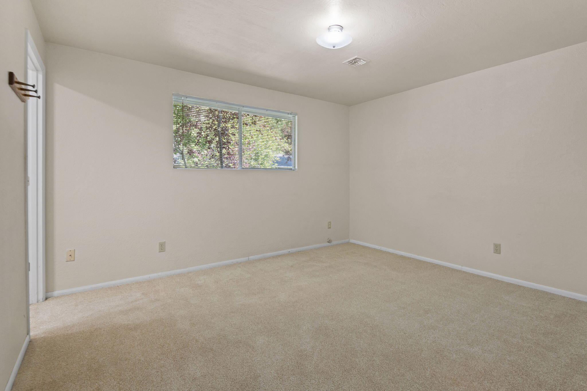 Nottingham Square - Residential