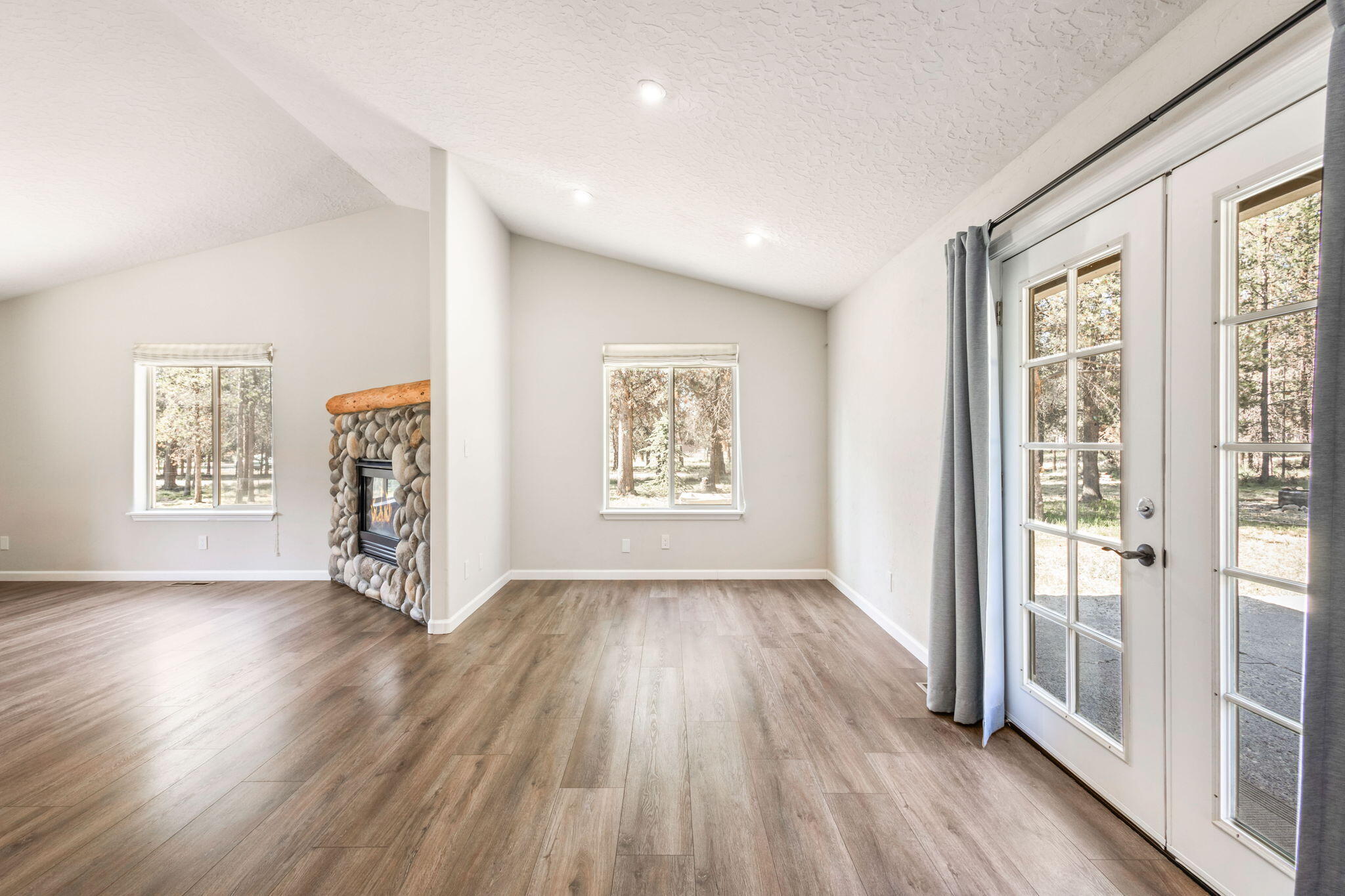 16062 Waddell Road